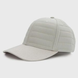 Stampd Quilted Baseball Cap in Light Gray